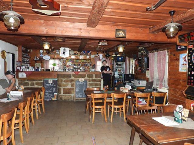 Drevenka Otel Provodin Dış mekan fotoğraf