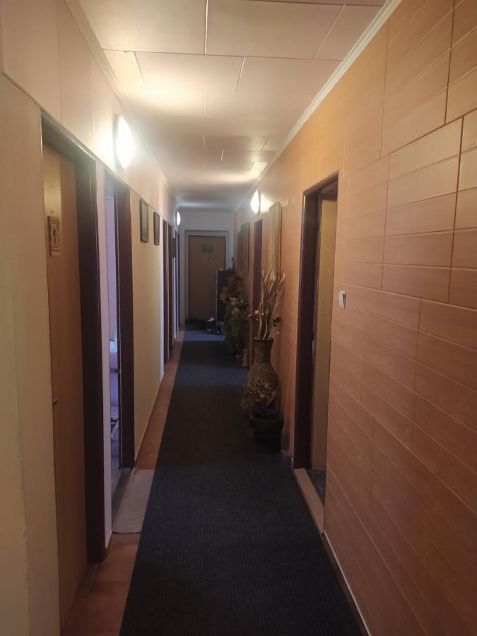 Drevenka Otel Provodin Dış mekan fotoğraf