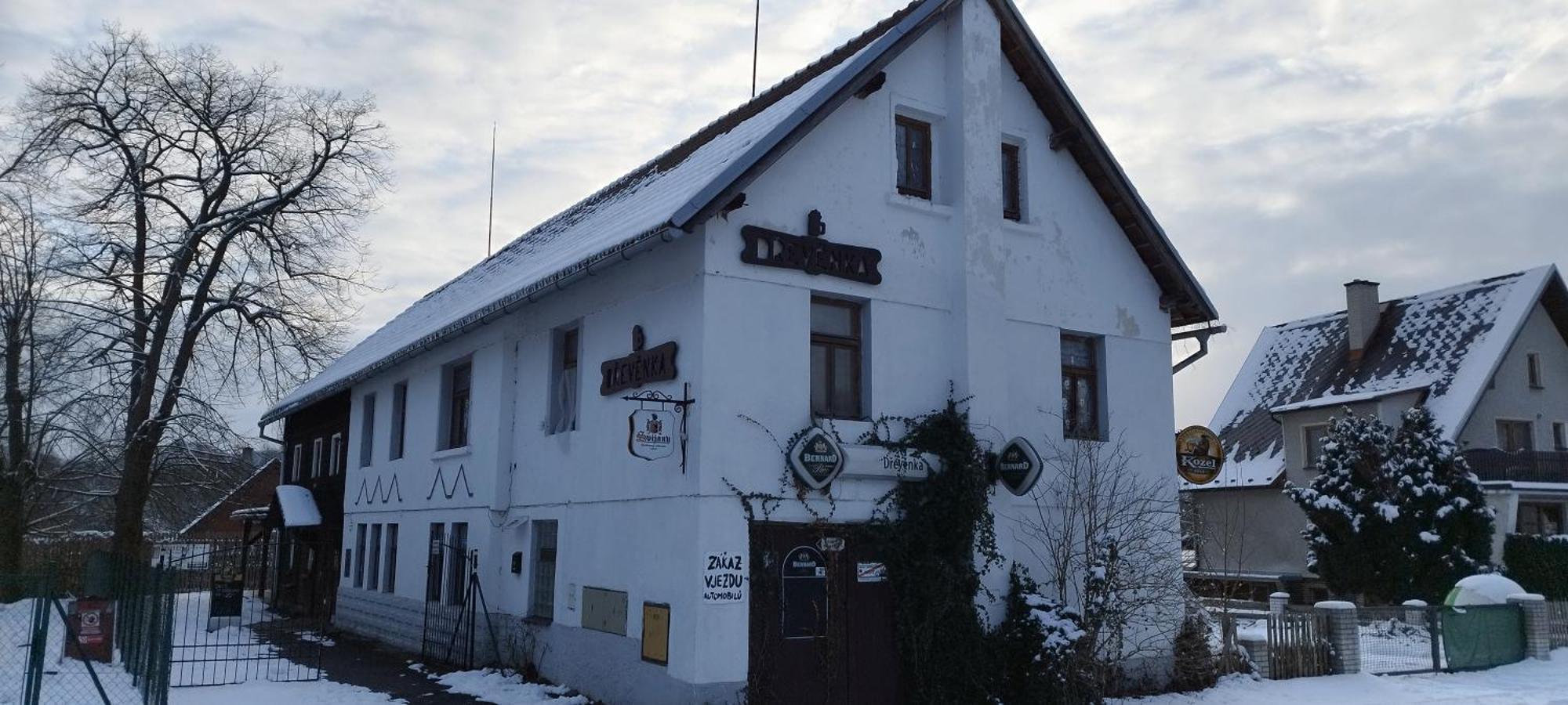 Drevenka Otel Provodin Dış mekan fotoğraf